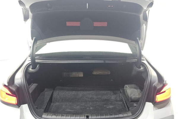 2022 BMW 5 серии с пробегом 59 266 км