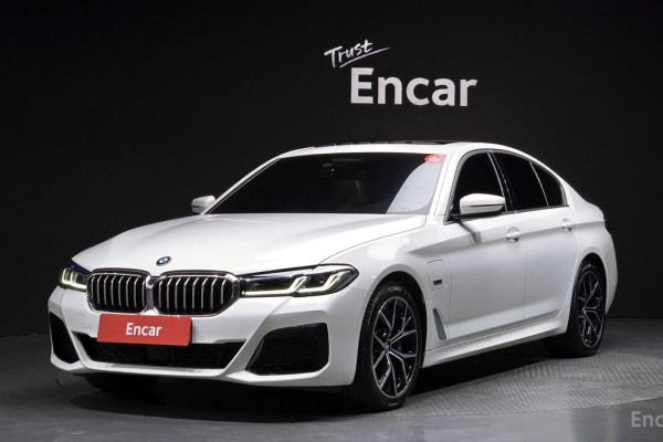 2022 BMW 5 серии с пробегом 57 935 км