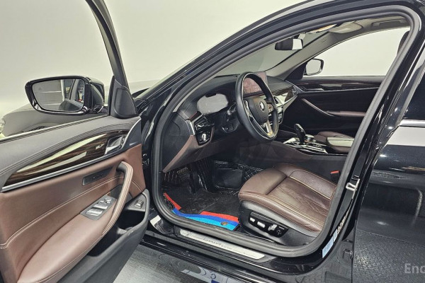 2022 BMW 5 серии с пробегом 65 753 км