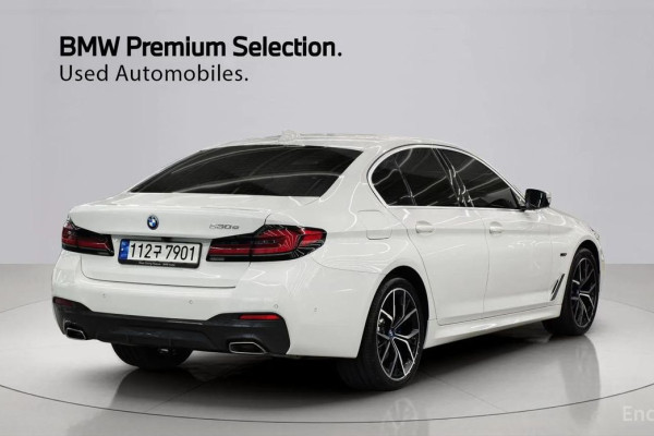 2022 BMW 5 серии с пробегом 34 690 км