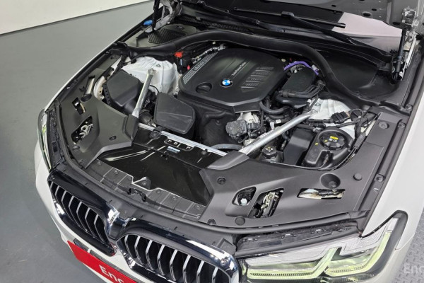 2023 BMW 5 серии с пробегом 26 132 км