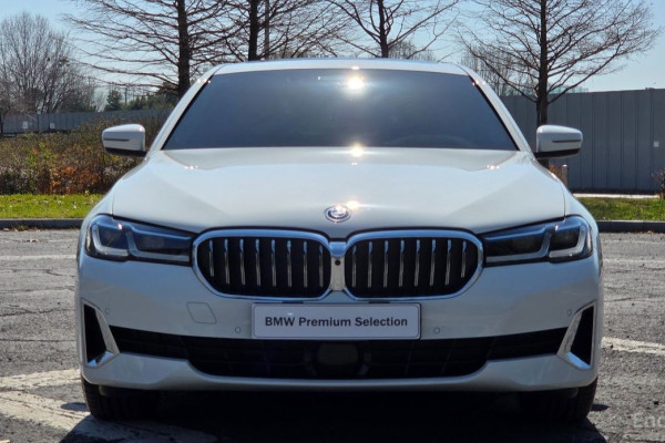 2023 BMW 5 серии с пробегом 26 064 км