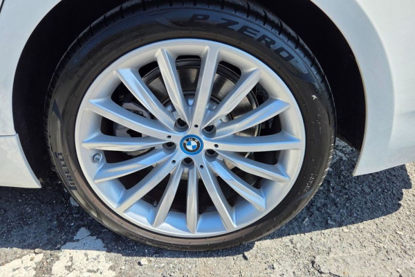 2023 BMW 5 серии с пробегом 26 064 км