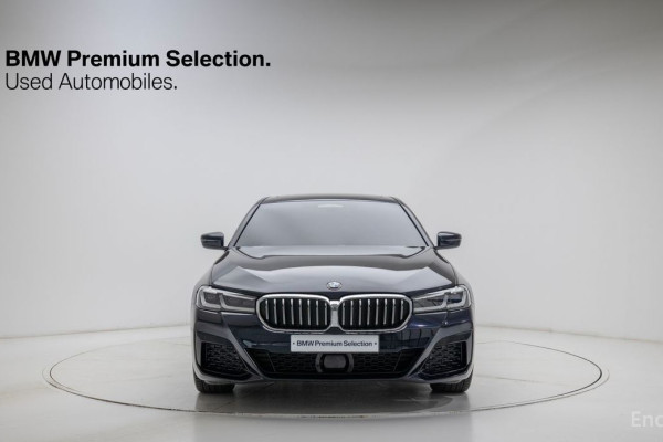 2022 BMW 5 серии с пробегом 87 237 км