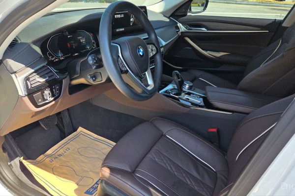 2023 BMW 5 серии с пробегом 26 064 км