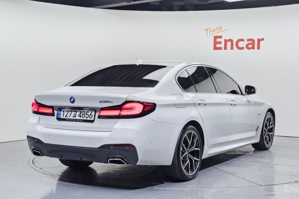 2023 BMW 5 серии с пробегом 83 572 км