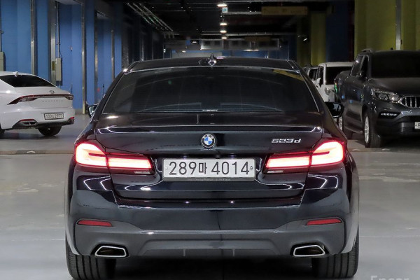 2022 BMW 5 серии с пробегом 67 169 км