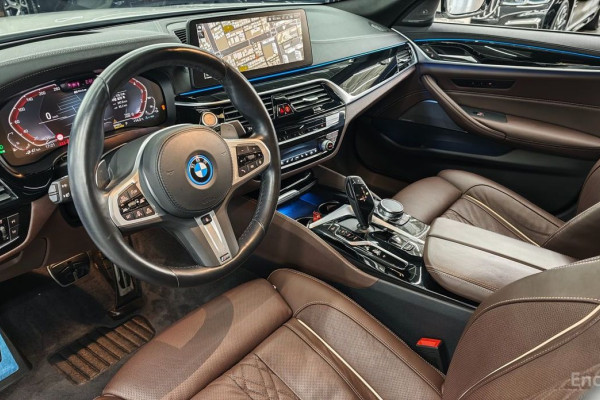 2022 BMW 5 серии с пробегом 34 690 км