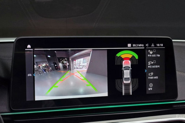 2022 BMW 5 серии с пробегом 57 935 км