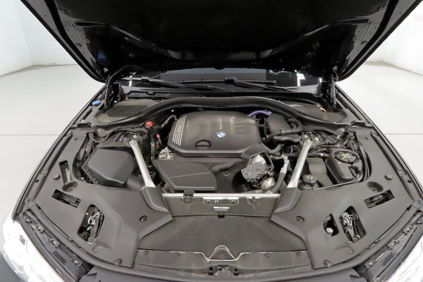 2022 BMW 5 серии с пробегом 67 169 км