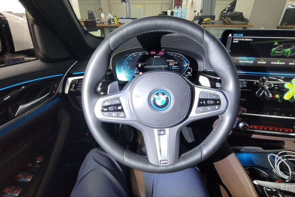 2023 BMW 5 серии с пробегом 53 338 км