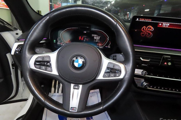 2023 BMW 5 серии с пробегом 60 000 км