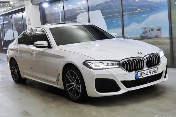2023 BMW 5 серии с пробегом 60 000 км