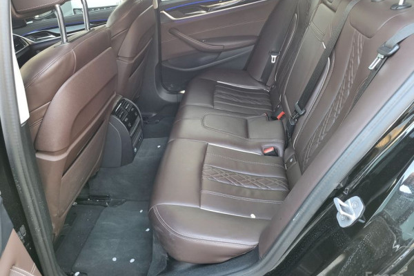 2022 BMW 5 серии с пробегом 66 894 км