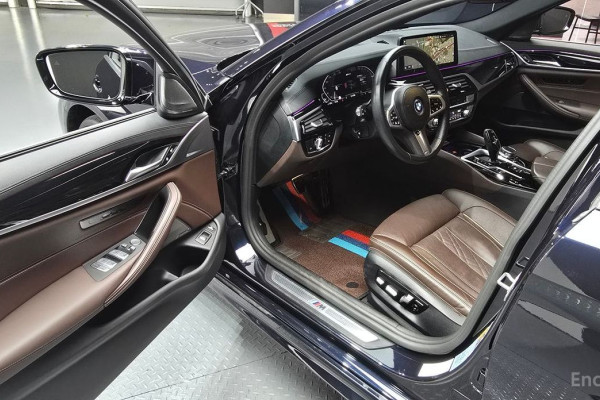 2022 BMW 5 серии с пробегом 59 063 км