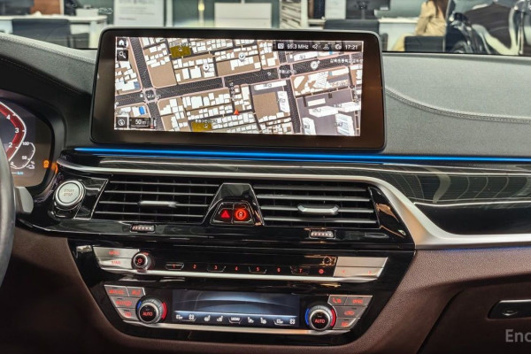 2022 BMW 5 серии с пробегом 34 690 км