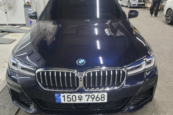 2023 BMW 5 серии с пробегом 16 049 км