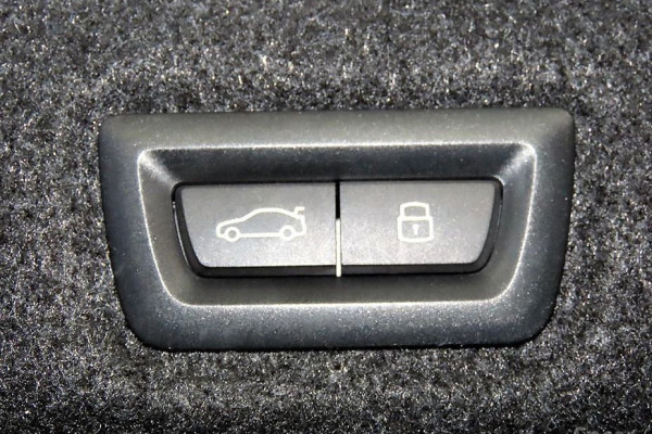 2023 BMW 5 серии с пробегом 60 000 км