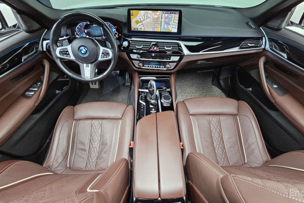 2023 BMW 5 серии с пробегом 83 572 км