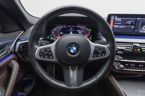 2022 BMW 5 серии с пробегом 87 237 км