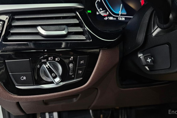 2023 BMW 5 серии с пробегом 83 572 км