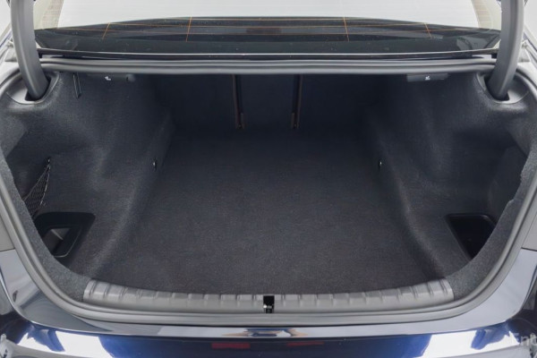 2022 BMW 5 серии с пробегом 87 237 км