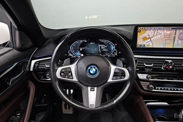 2023 BMW 5 серии с пробегом 83 572 км