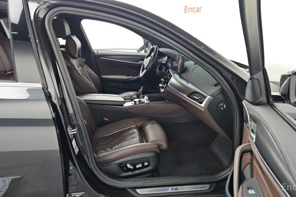 2023 BMW 5 серии с пробегом 71 120 км