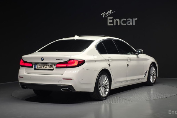 2022 BMW 5 серии с пробегом 59 319 км