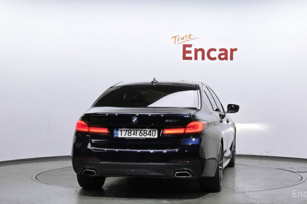 2022 BMW 5 серии с пробегом 43 094 км