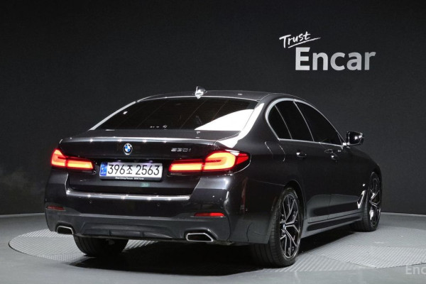 2022 BMW 5 серии с пробегом 52 648 км