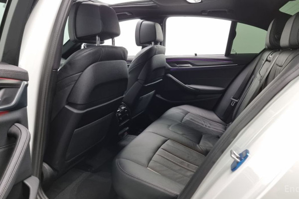 2022 BMW 5 серии с пробегом 41 766 км