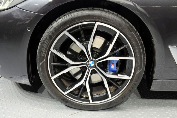 2022 BMW 5 серии с пробегом 52 648 км