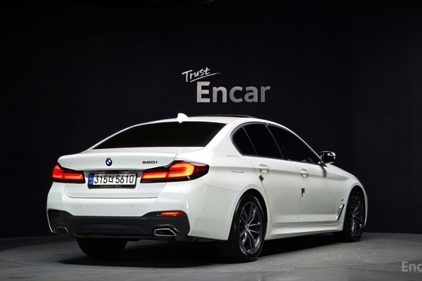 2022 BMW 5 серии с пробегом 80 435 км