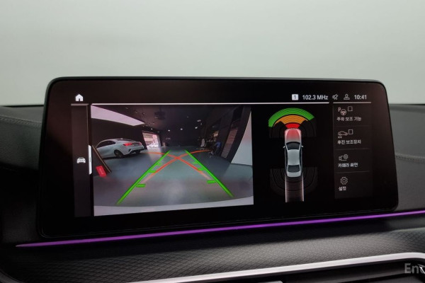 2022 BMW 5 серии с пробегом 41 766 км