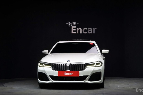 2022 BMW 5 серии с пробегом 80 435 км