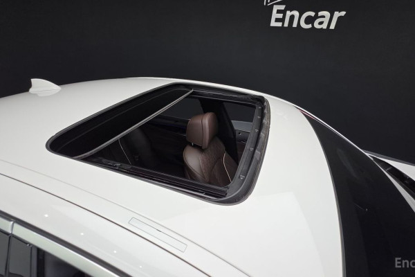 2022 BMW 5 серии с пробегом 42 971 км