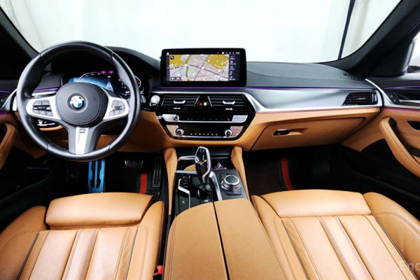 2022 BMW 5 серии с пробегом 80 435 км