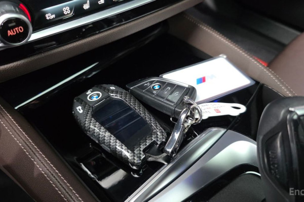 2022 BMW 5 серии с пробегом 42 971 км