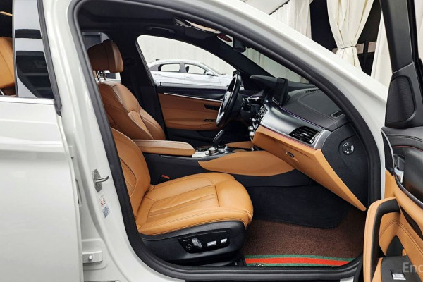 2022 BMW 5 серии с пробегом 80 435 км