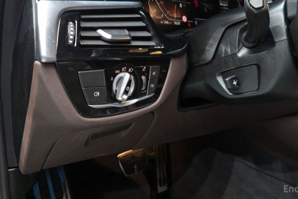 2022 BMW 5 серии с пробегом 52 648 км