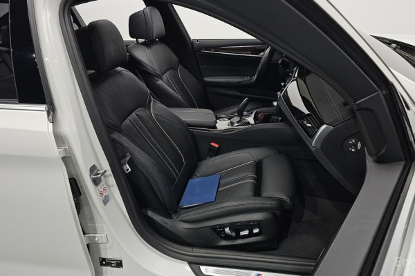 2022 BMW 5 серии с пробегом 76 800 км