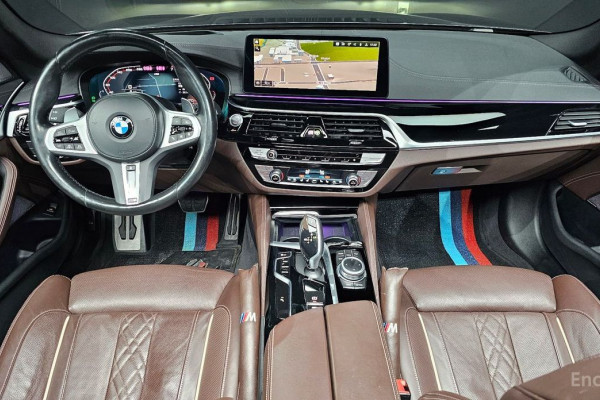2022 BMW 5 серии с пробегом 66 336 км