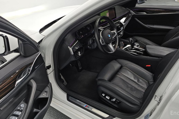 2022 BMW 5 серии с пробегом 76 800 км