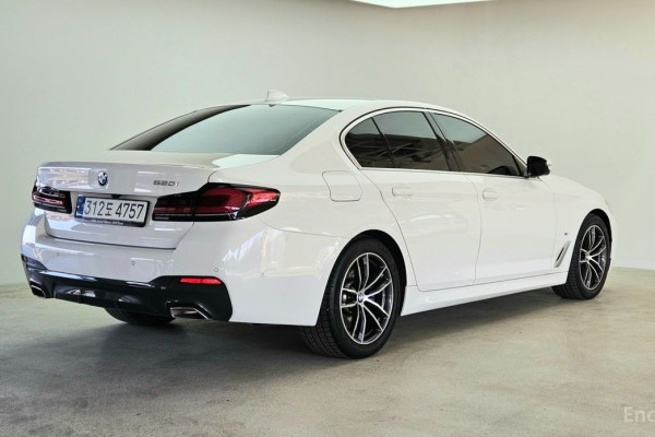 2022 BMW 5 серии с пробегом 81 711 км
