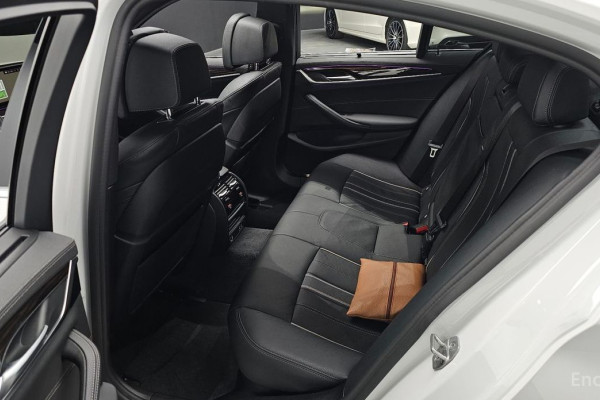 2022 BMW 5 серии с пробегом 76 800 км