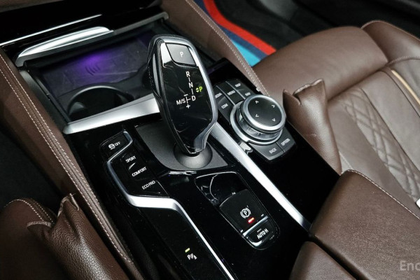 2022 BMW 5 серии с пробегом 66 336 км