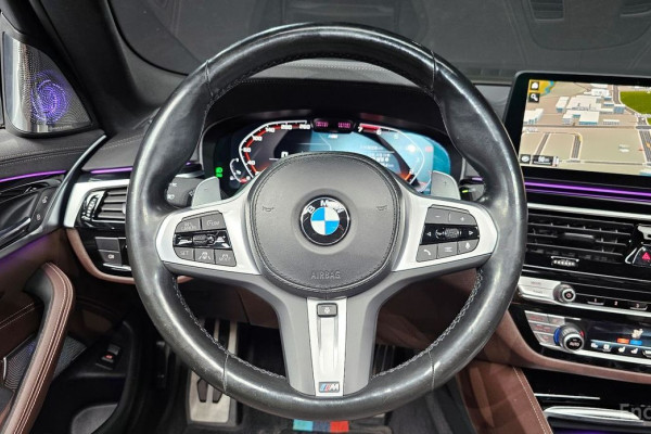 2022 BMW 5 серии с пробегом 66 336 км