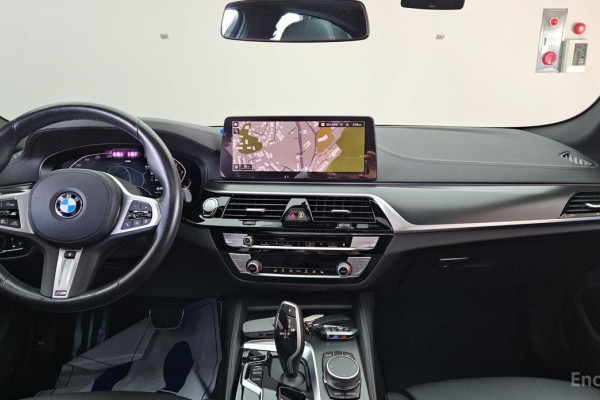 2022 BMW 5 серии с пробегом 81 711 км