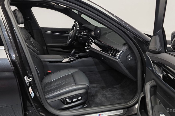 2022 BMW 5 серии с пробегом 66 661 км